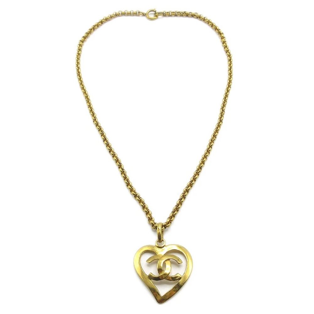 Chanel Heart Chain Pendant Necklace Gold 95P